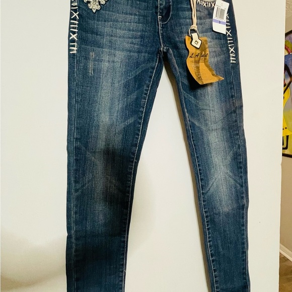 L.A. Idol Women's Skinny Jeans in Deep Blue - Picture 3 of 12